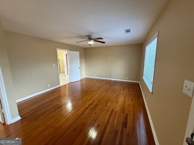 Building Photo - 2381 Rat Kinney Rd