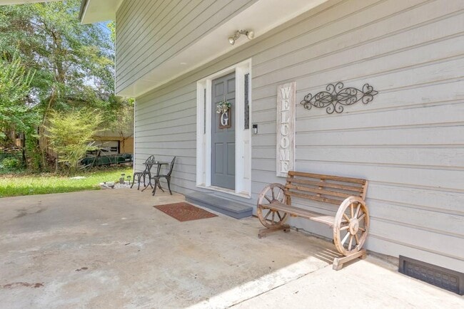 Building Photo - 1561 Sultan Ln
