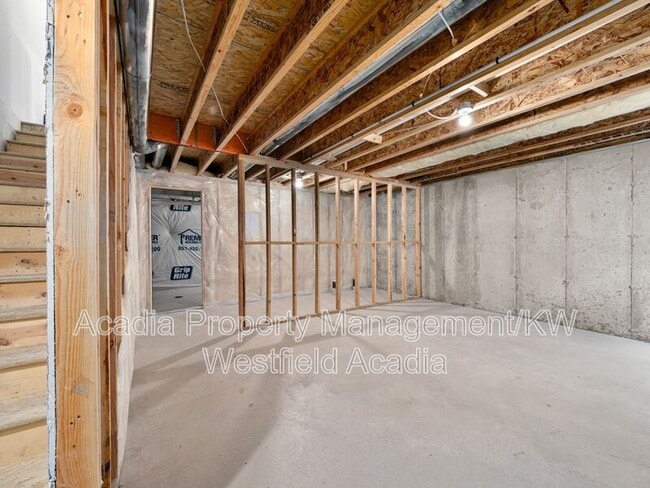 Building Photo - 15083 S Reins Wy
