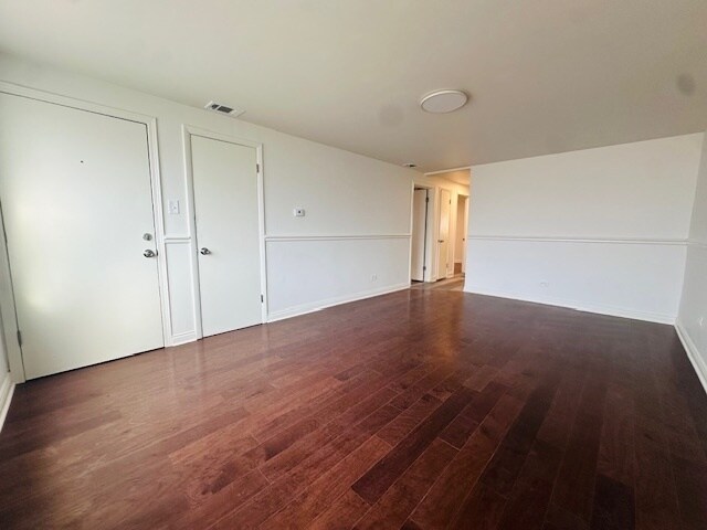 Building Photo - 250 W 119th St