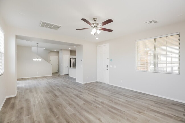 Building Photo - 7057 S 7th Ln