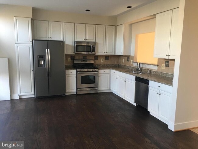 Building Photo - 2253 Journet Dr