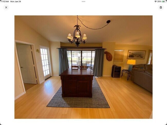 Building Photo - 1500 Bella Casa Ct