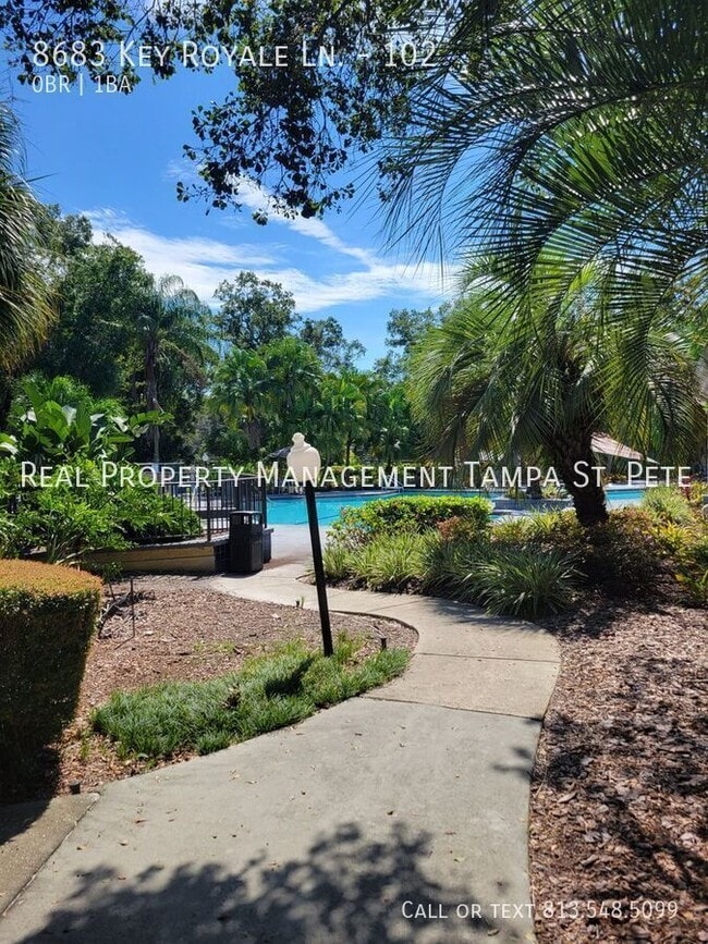 Building Photo - 8683 Key Royale Ln