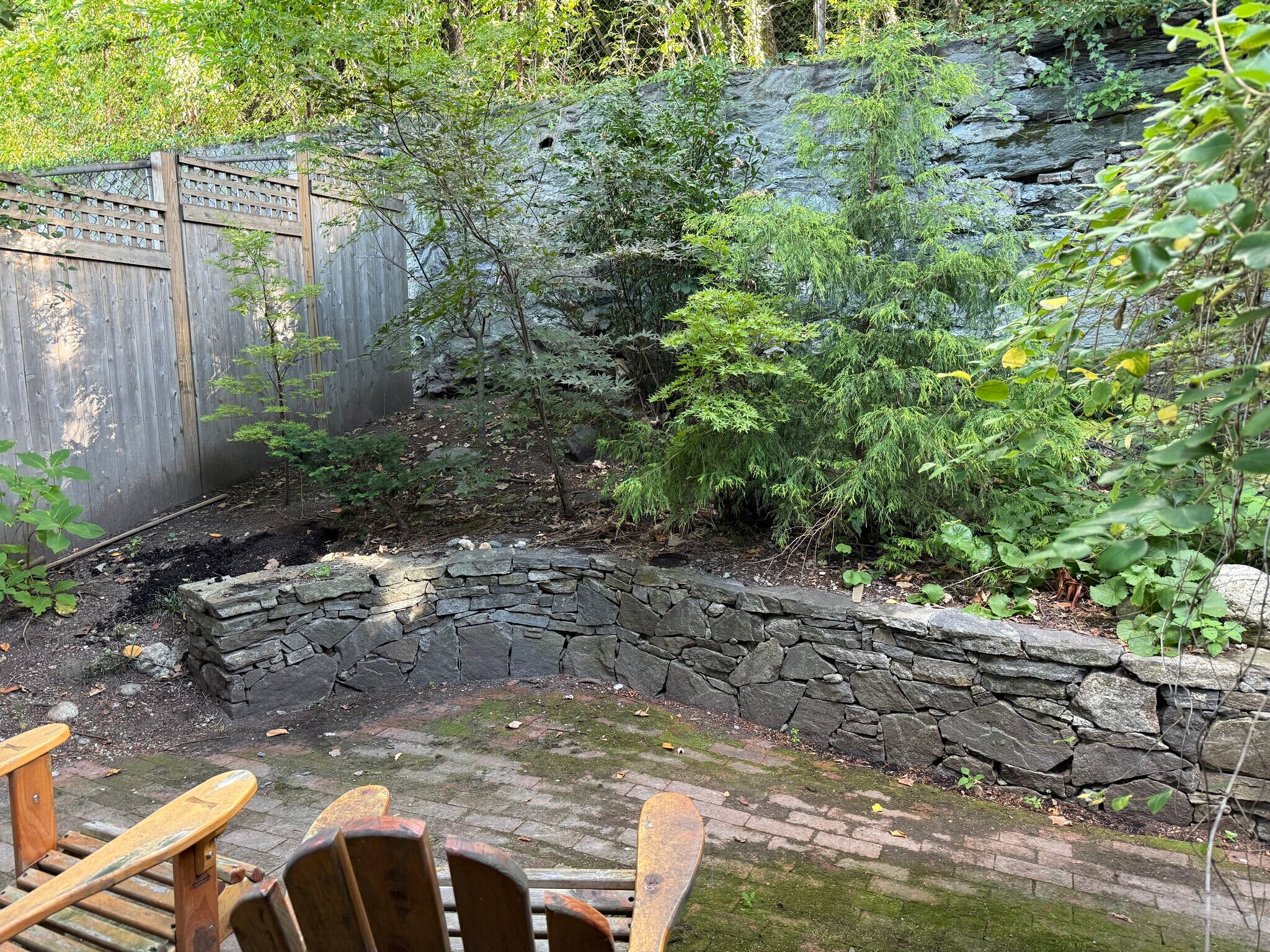 Building Photo - 392 S Main St