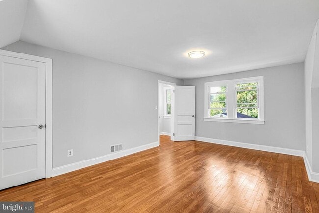 Building Photo - 8230 Gregory Dr