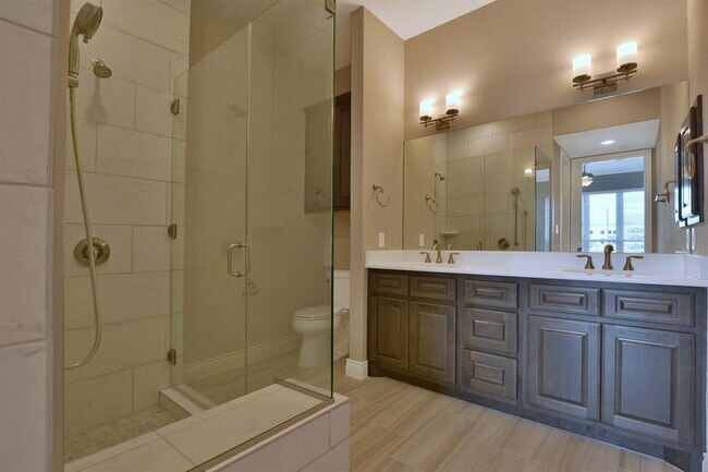 Building Photo - 106 Bella Toscana Ave