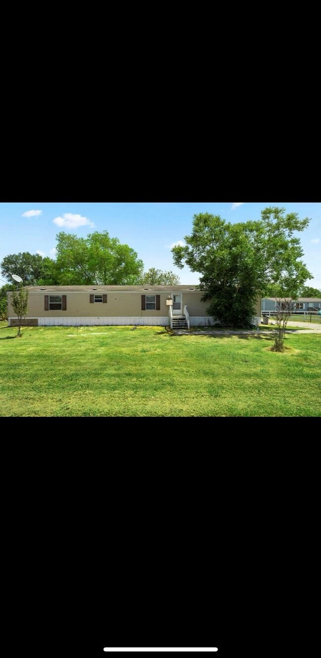 Building Photo - 4018 Krampota Ln