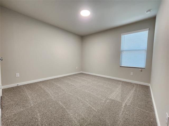 Building Photo - 607 Whispering Winds Trl