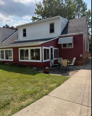 Building Photo - 3775 W 210th St
