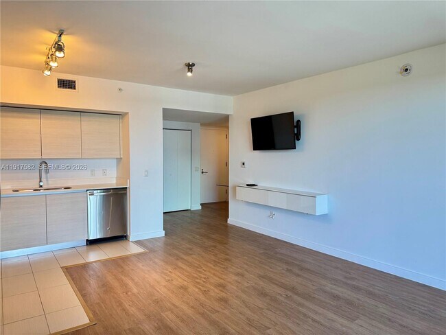 Building Photo - 4250 Biscayne Blvd