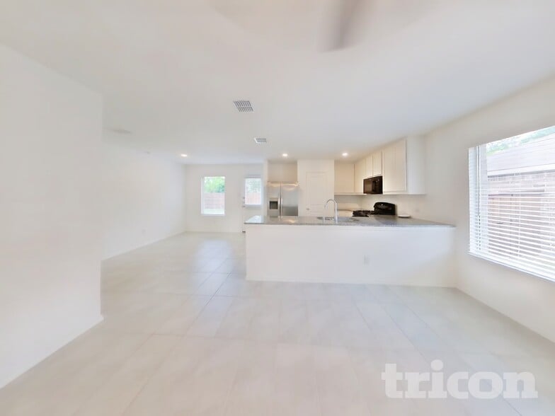 Building Photo - 1508 Clairborne Ct