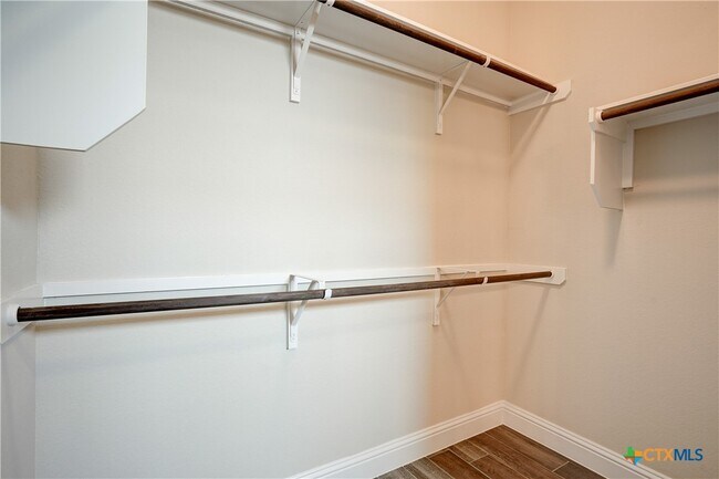 Building Photo - 130 Hidden Branch Cv