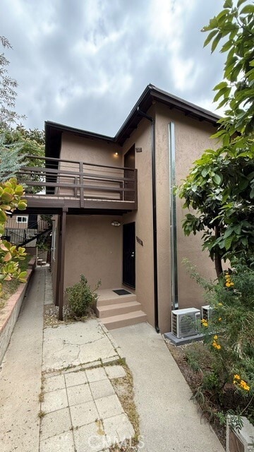 Building Photo - 2202 Fair Oak View Ter