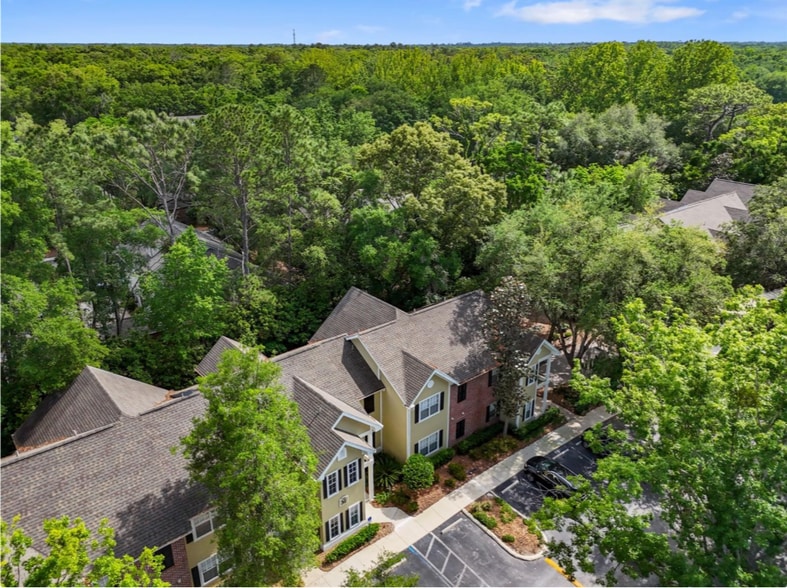 aerial view - 10000 SW 52nd Ave
