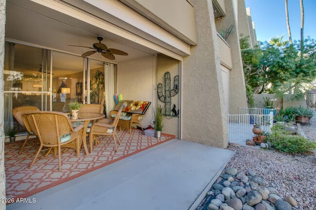 Building Photo - 7625 E Camelback Rd