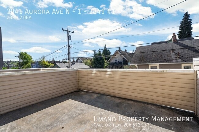 Building Photo - 3841 Aurora Ave N