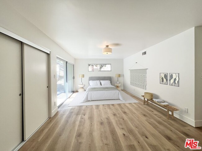 Building Photo - 3609 Sapphire Dr
