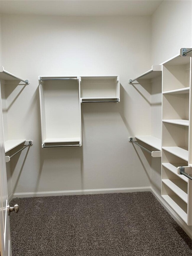 Building Photo - 3341 Enclave Pl