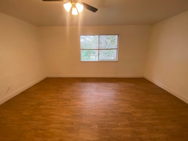 Building Photo - 2869 Blairstone Ct