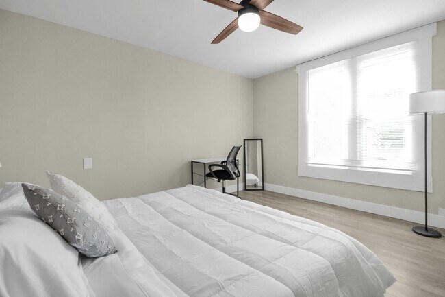 Building Photo - 570 Southwood Ave