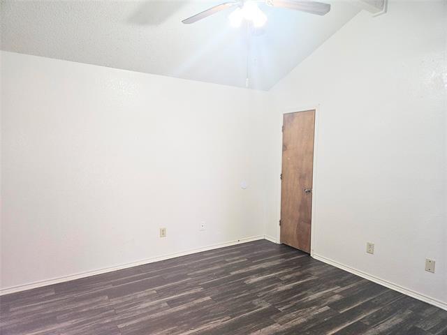 Building Photo - 7601 Creekmoor Dr
