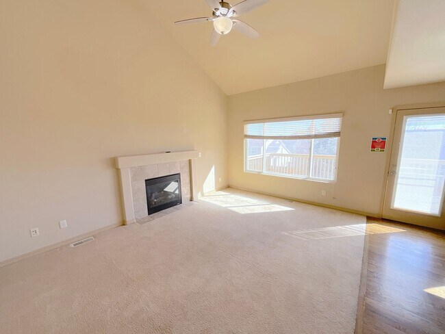 Building Photo - 4 Bedroom Home Available Near Barnes Rd & Peterson Rd!