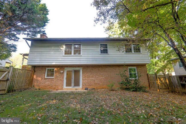 Building Photo - 4752 Carterwood Dr