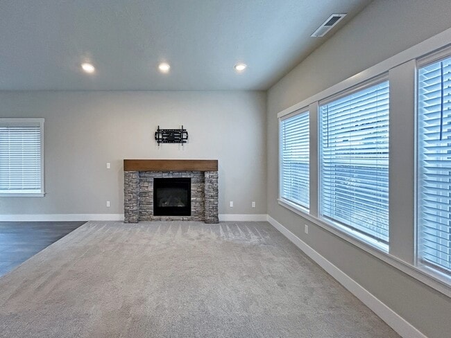 Building Photo - 3740 Rockcress Rd