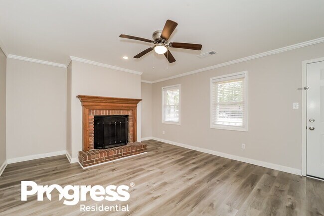 Building Photo - 3505 Mustang Dr