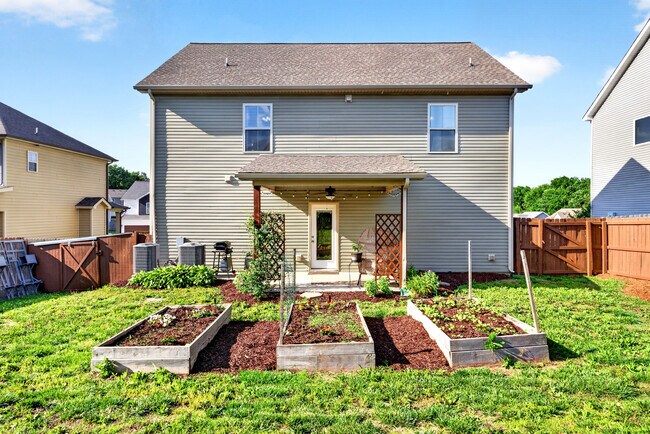 Building Photo - 104 Woodtrace Ct