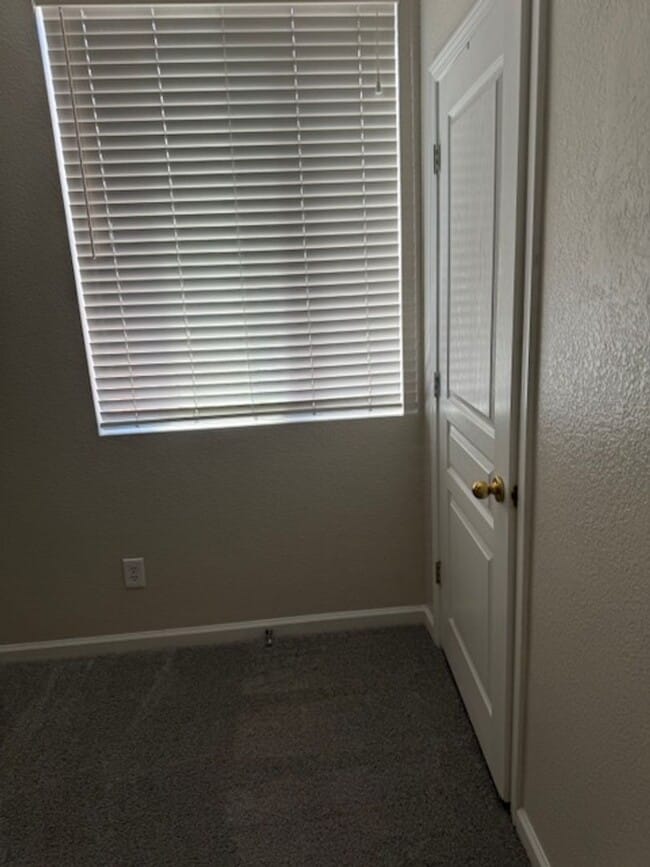 Building Photo - Spacious Single Story House in Natomas