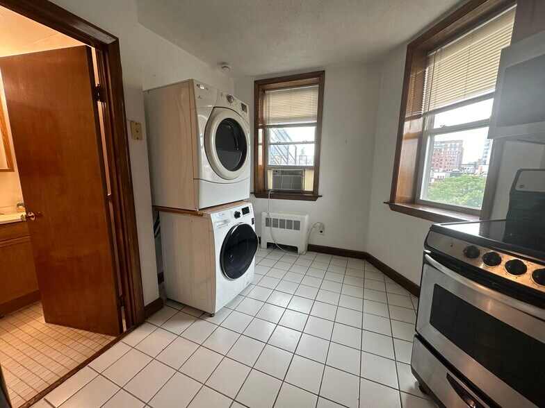 Building Photo - 41 Sheafe St