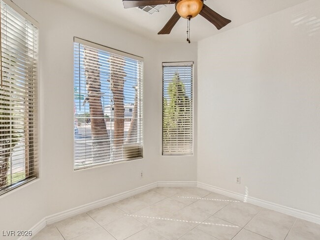 Building Photo - 7764 Howard Dade Ave