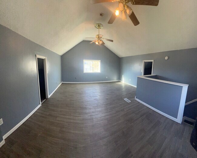 MASTER BEDROOM - 2629 Diehn Ave