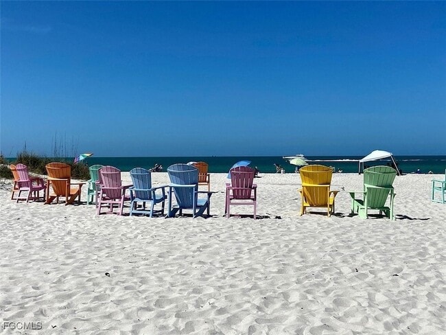 Building Photo - 3027 SW 16th Pl