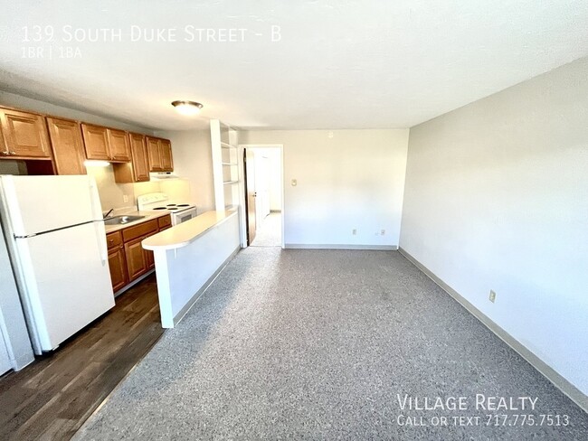 Building Photo - 139 S Duke St
