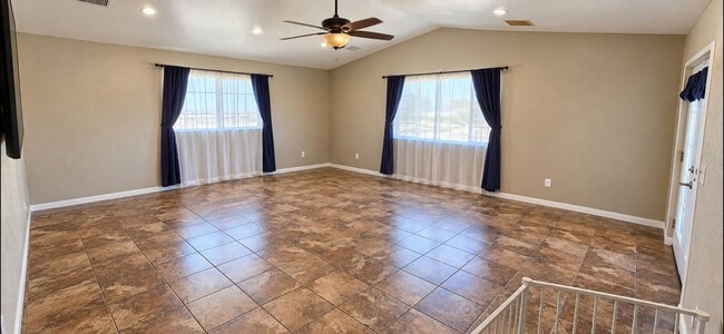 Building Photo - 74242 Pinon Dr