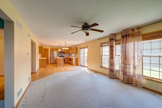 Building Photo - 7033 Rockstream Dr