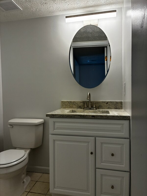 Building Photo - 720 Ohio Pike