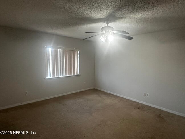 Building Photo - 4676 Playschool Dr