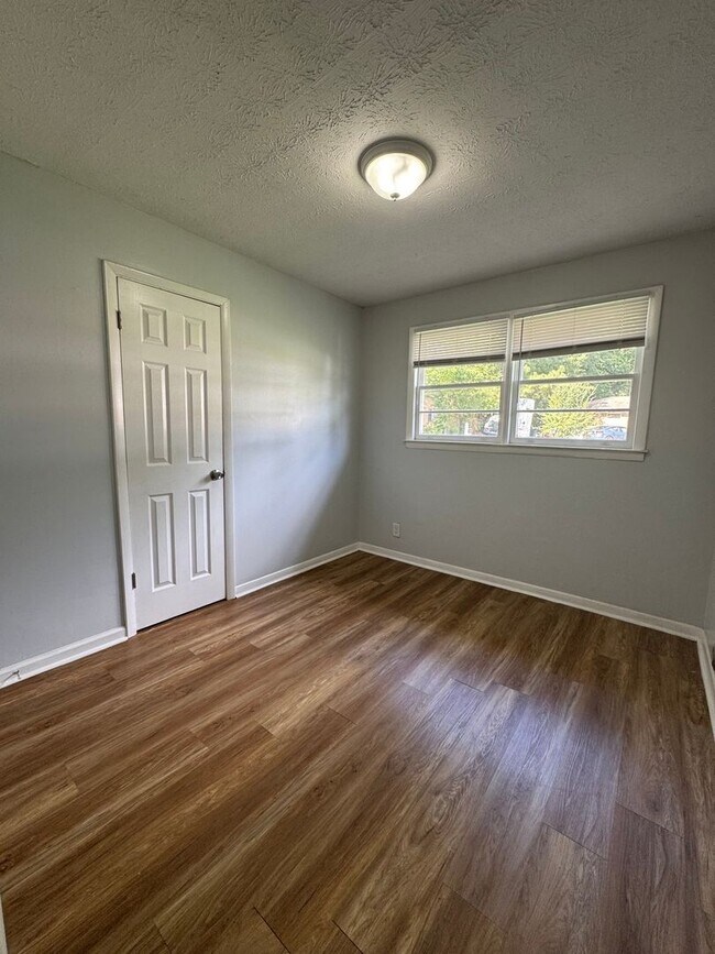 Building Photo - Charming 3BR House in Macon