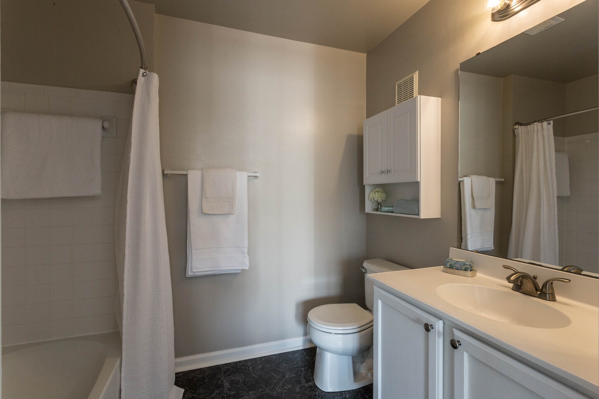 Building Photo - 7507 Snowpea Ct