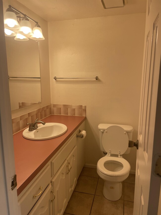 Building Photo - 103 Myra Ln