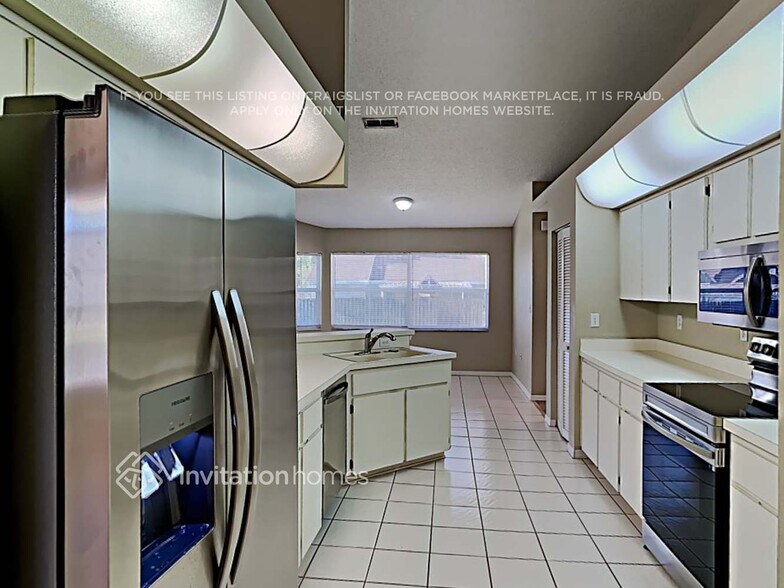 Building Photo - 9101 Easthaven Ct
