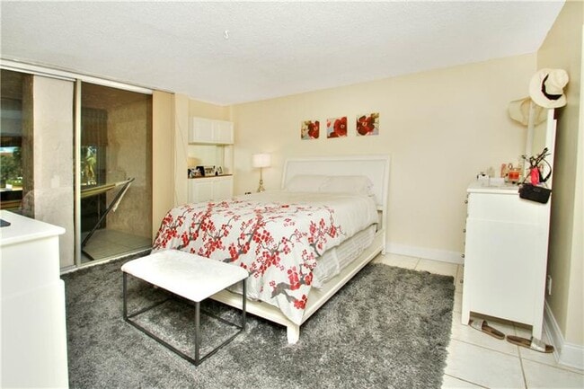 Building Photo - 740 S Federal Hwy