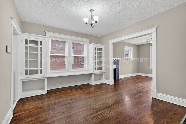 Building Photo - 6716 Crest Ave