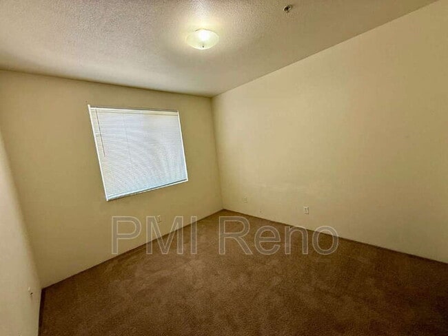 Building Photo - 1600 I St