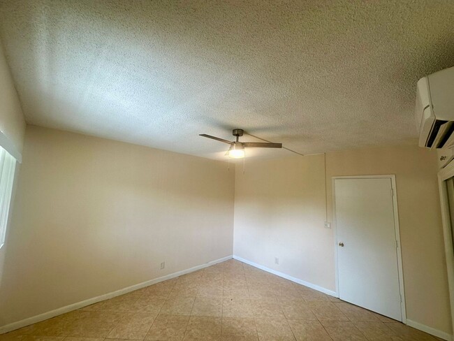 Building Photo - Cozy 1-bedroom unit in Fort Lauderdale!