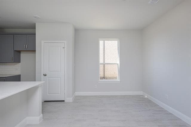 Building Photo - 1214 Aruba Ave